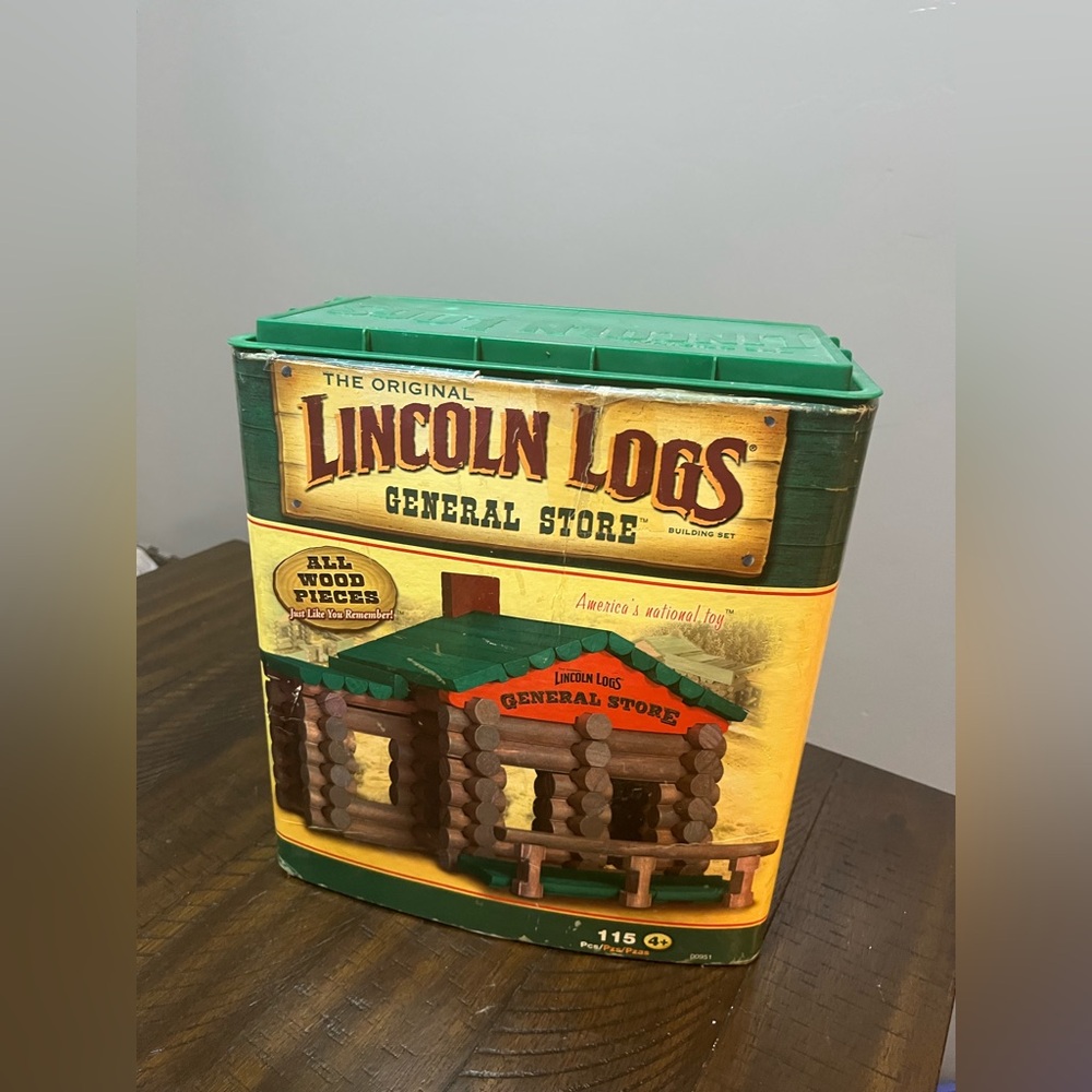 Lincoln Logs General Store 115pc – All Wood – 2005 Cardboard Box w/ Plastic Lid